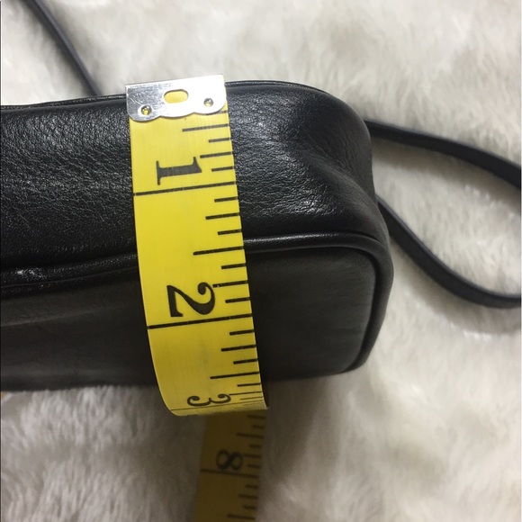 🌷New Price Cut🌷NWT MichaelKorsLemon Crossbody🌷 - Picture 7 of 8